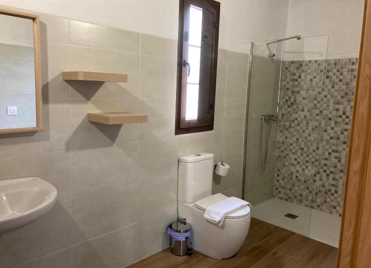 Apartamentos La Presa El Molin กังกัส เด โอนิส ภายนอก รูปภาพ
